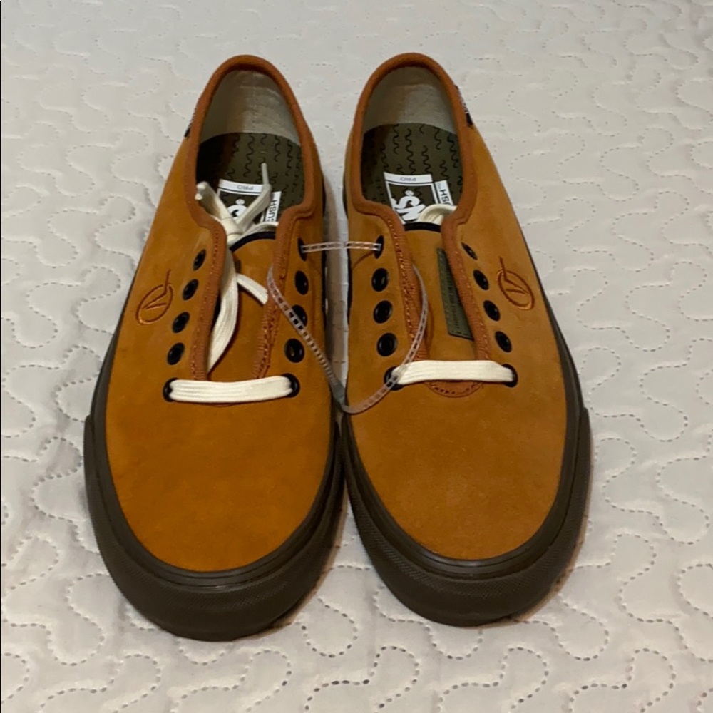 VANS VAULT X TAKA HAYASHI AUTHENTIC ONE PIECE LX